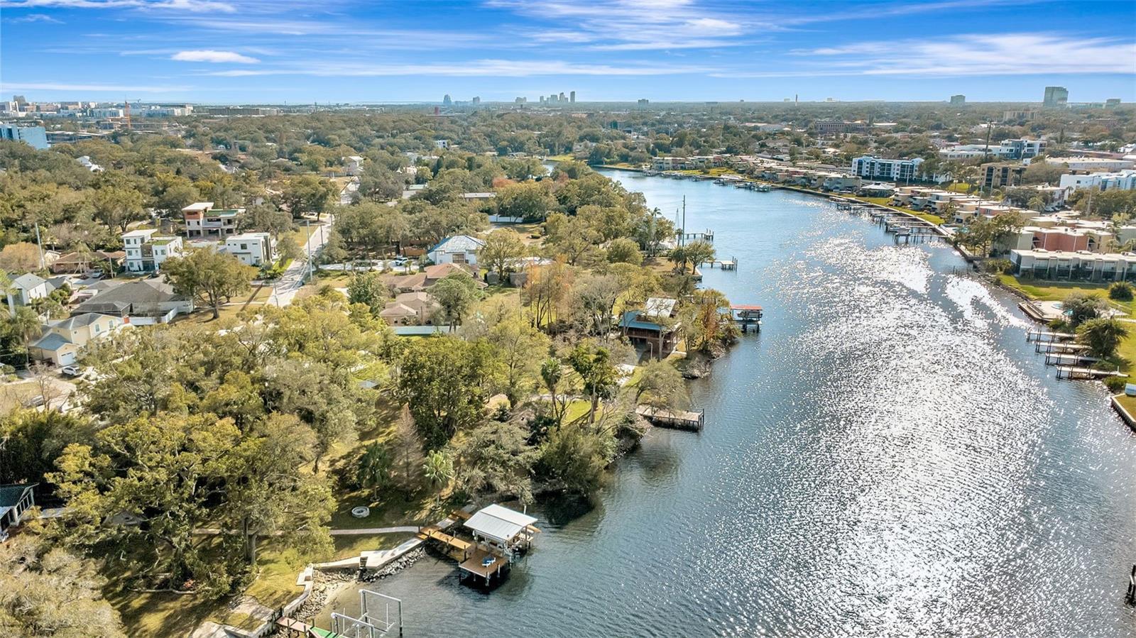 3304 N PERRY AVENUE, Tampa, FL 33603