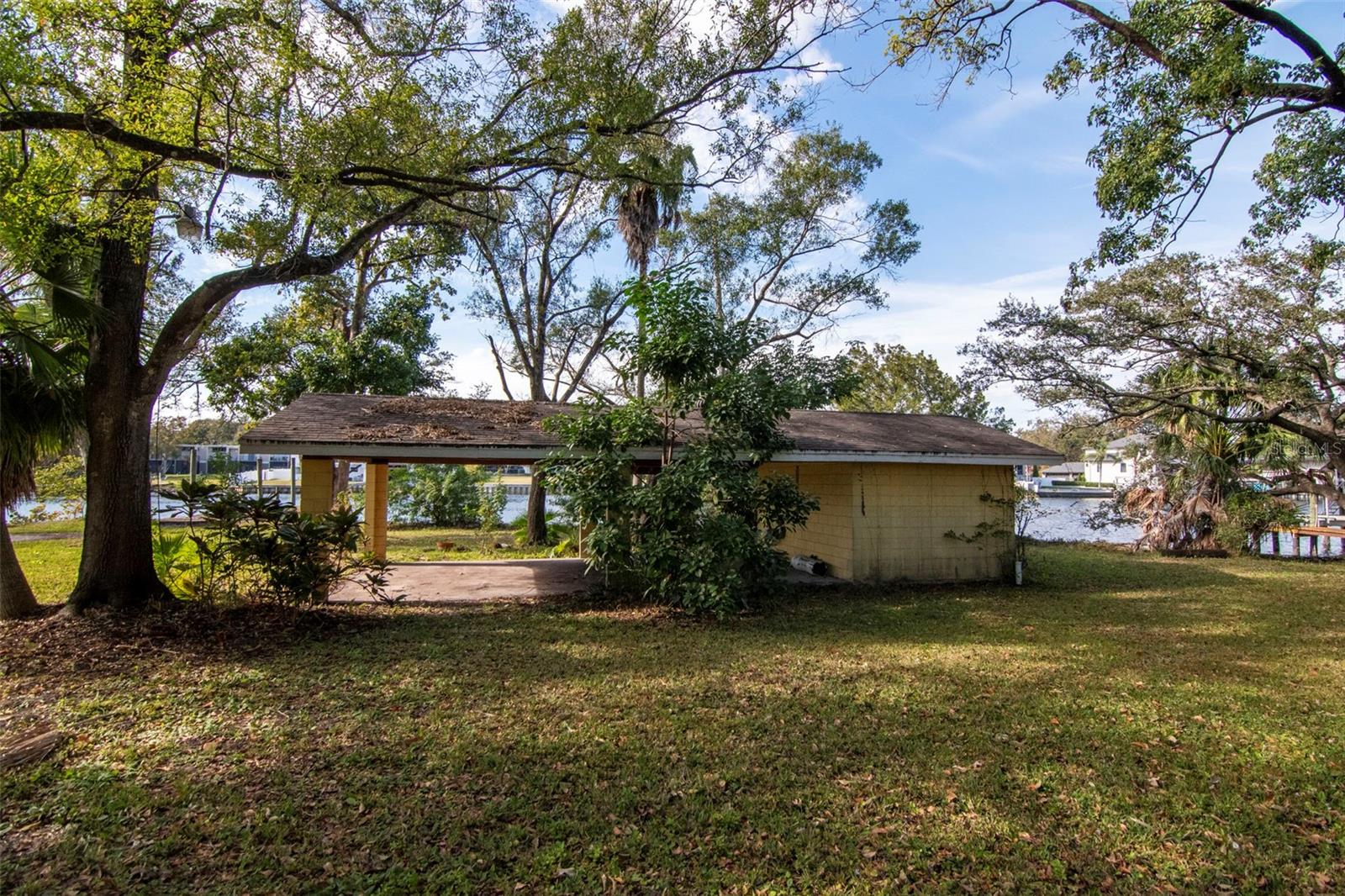 3304 N PERRY AVENUE, Tampa, FL 33603