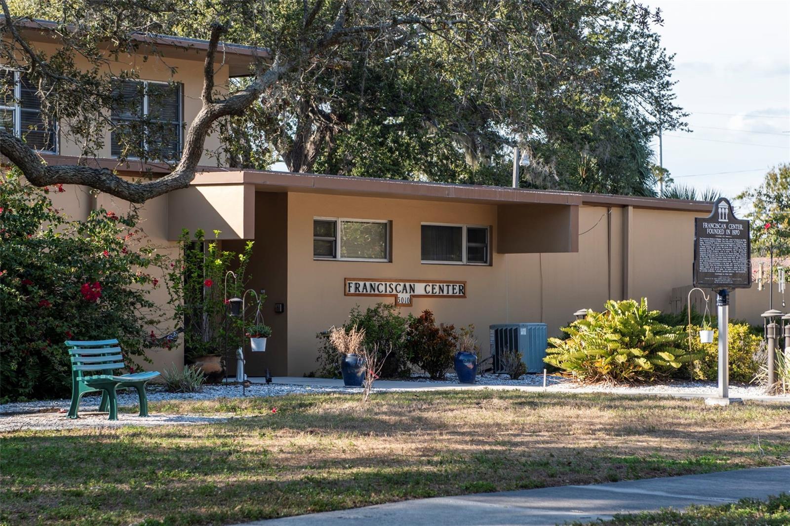 3304 N PERRY AVENUE, Tampa, FL 33603
