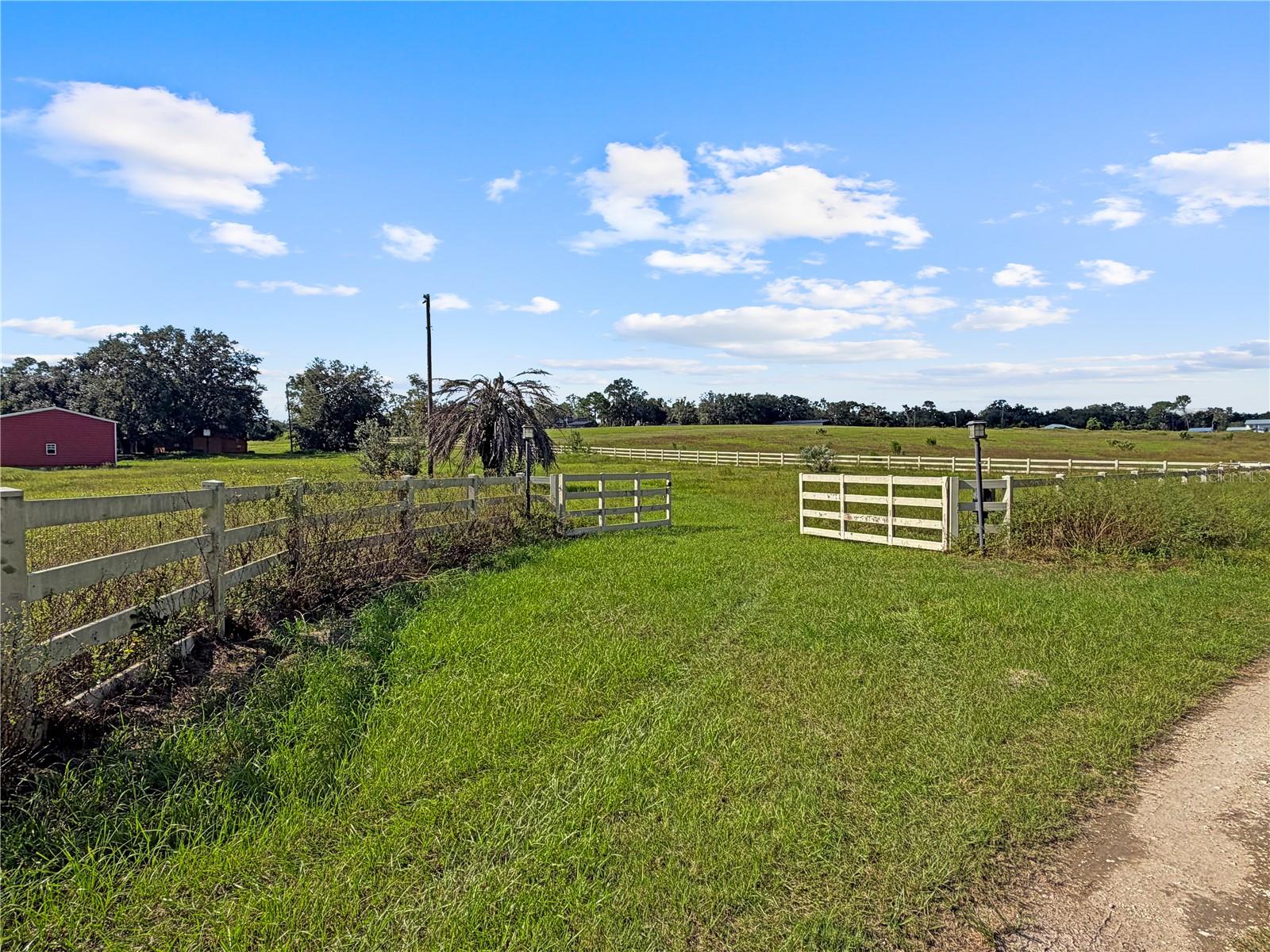 15601 PATRIOT DRIVE, Brooksville, FL 34601 15601 PATRIOT DRIVE, Brooksville, FL 34601