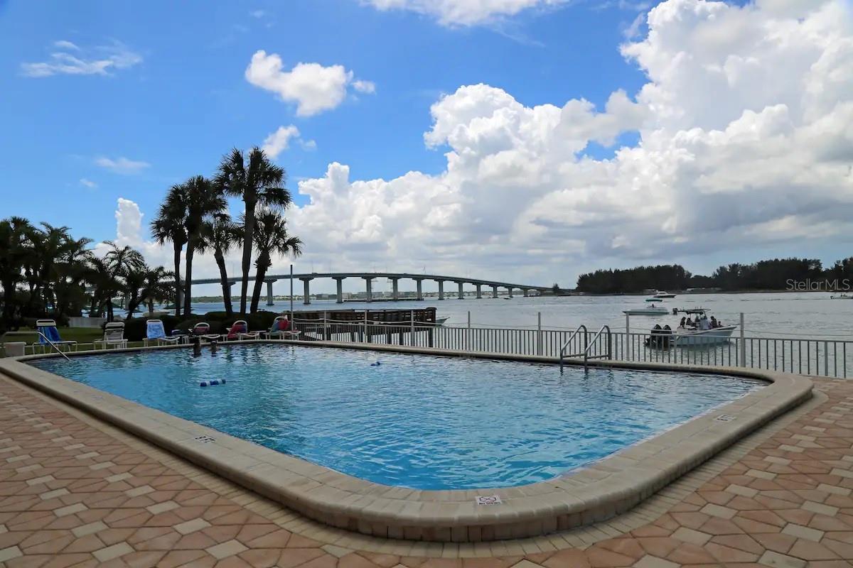 675 S GULFVIEW BOULEVARD, #805, Clearwater, FL 33767