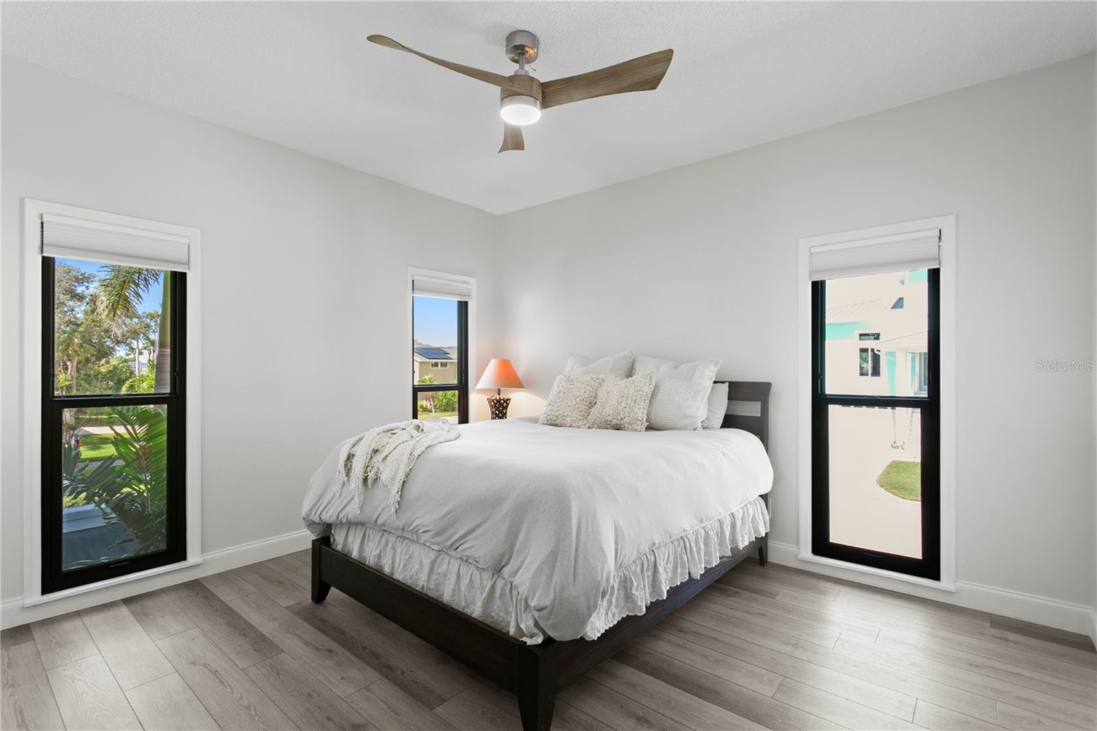 920 59TH AVENUE, St Pete Beach, FL 33706