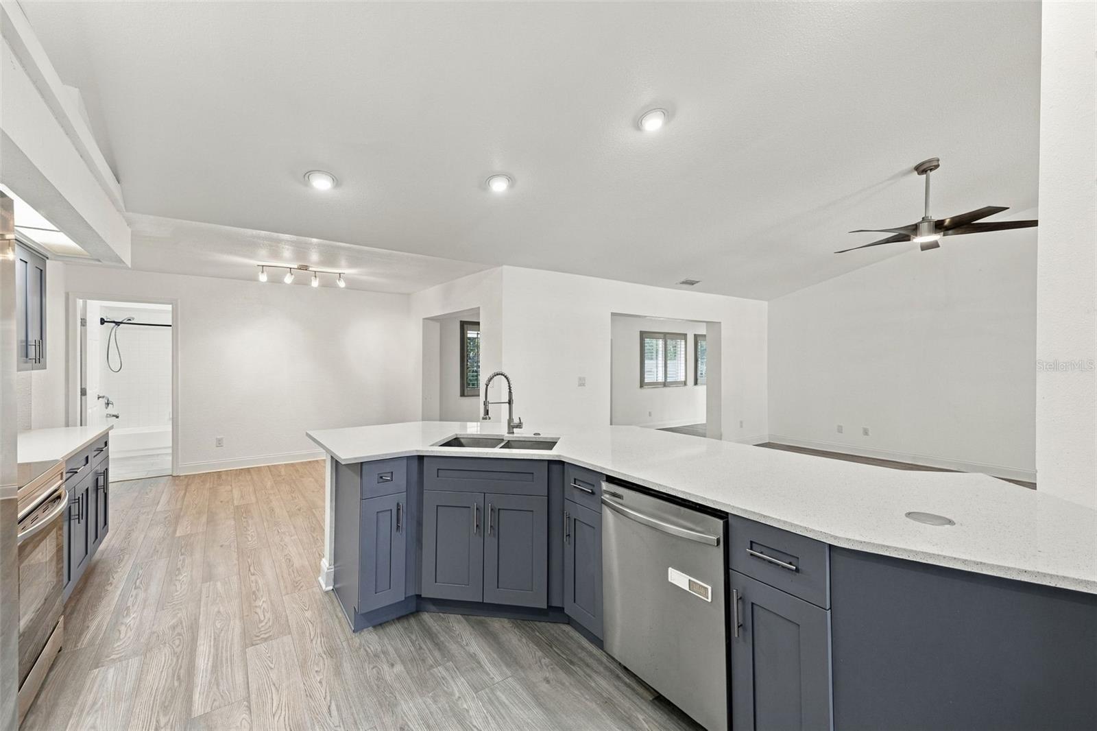 1591 JONATHAN COURT, Largo, FL 33770