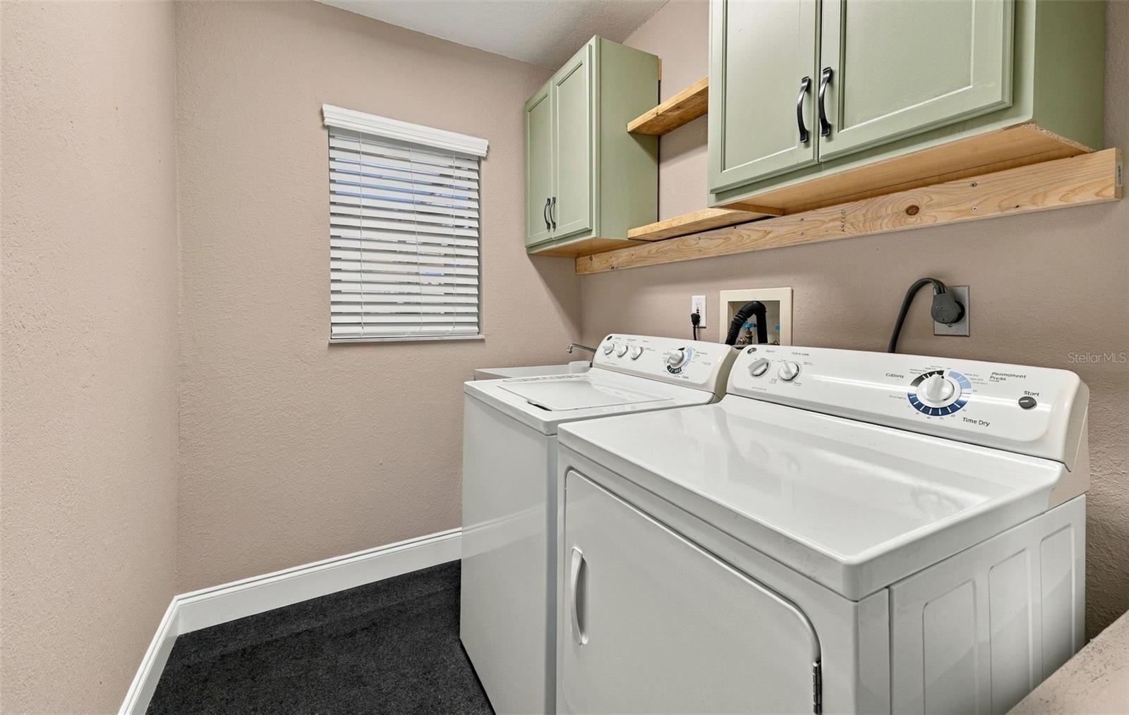 1591 JONATHAN COURT, Largo, FL 33770