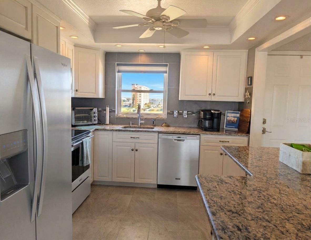 4725 COVE CIRCLE, #APT 609, St Petersburg, FL 33708 4725 COVE CIRCLE, #APT 609, St Petersburg, FL 33708