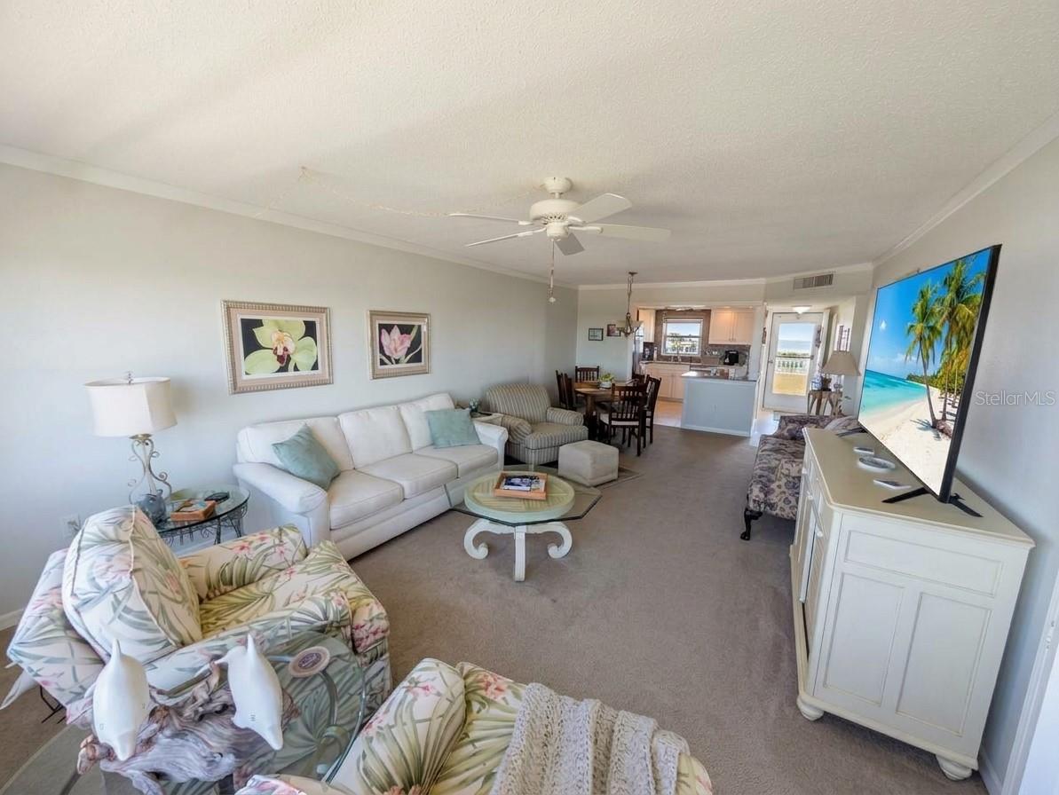 4725 COVE CIRCLE, #APT 609, St Petersburg, FL 33708