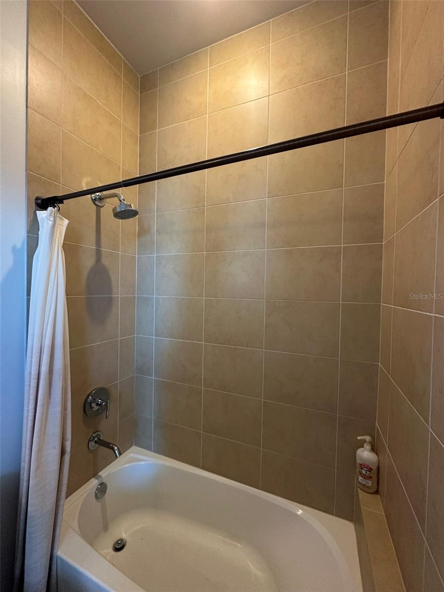 400 4TH AVENUE S, #1207, St Petersburg, FL 33701