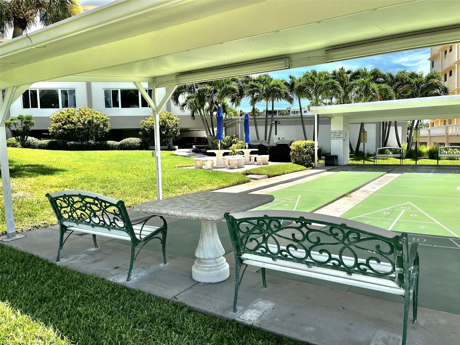 100 BLUFF VIEW DRIVE, #211A, Belleair Bluffs, FL 33770