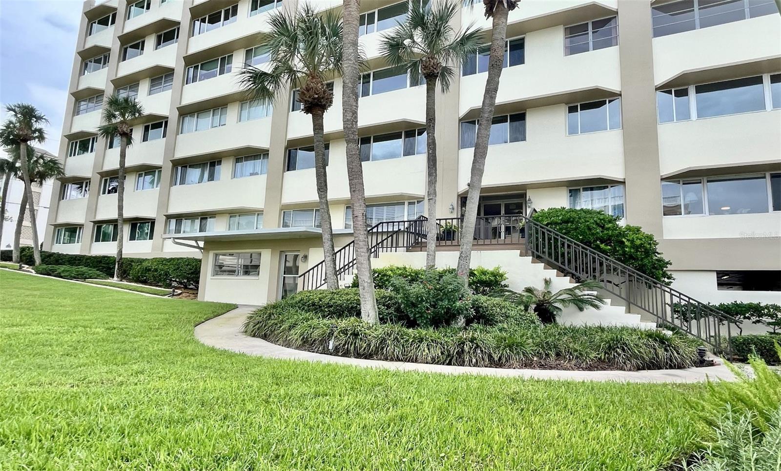 100 BLUFF VIEW DRIVE, #211A, Belleair Bluffs, FL 33770