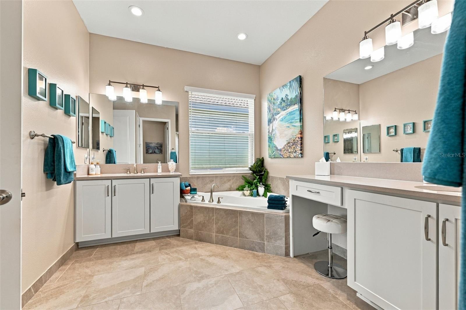 4814 SEVILLA SHORES DRIVE, Wimauma, FL 33598