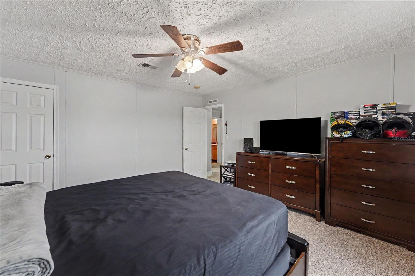 8043 TOWER STREET, Brooksville, FL 34613