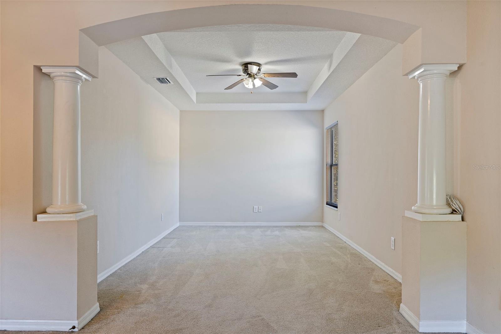 4758 WHISPERING WIND AVENUE, Tampa, FL 33614