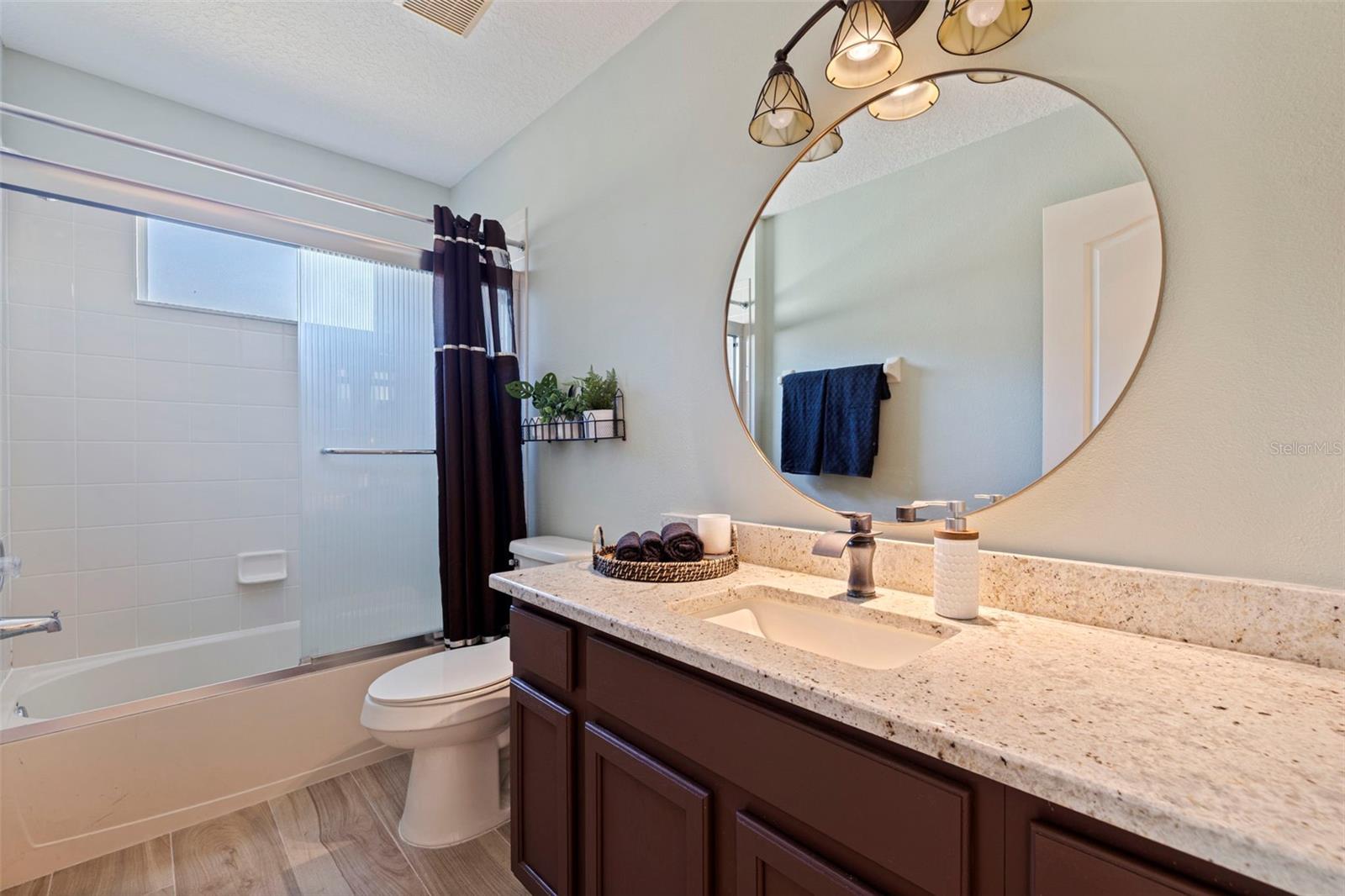 4758 WHISPERING WIND AVENUE, Tampa, FL 33614