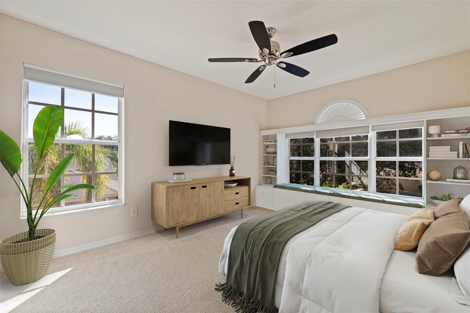 4758 WHISPERING WIND AVENUE, Tampa, FL 33614