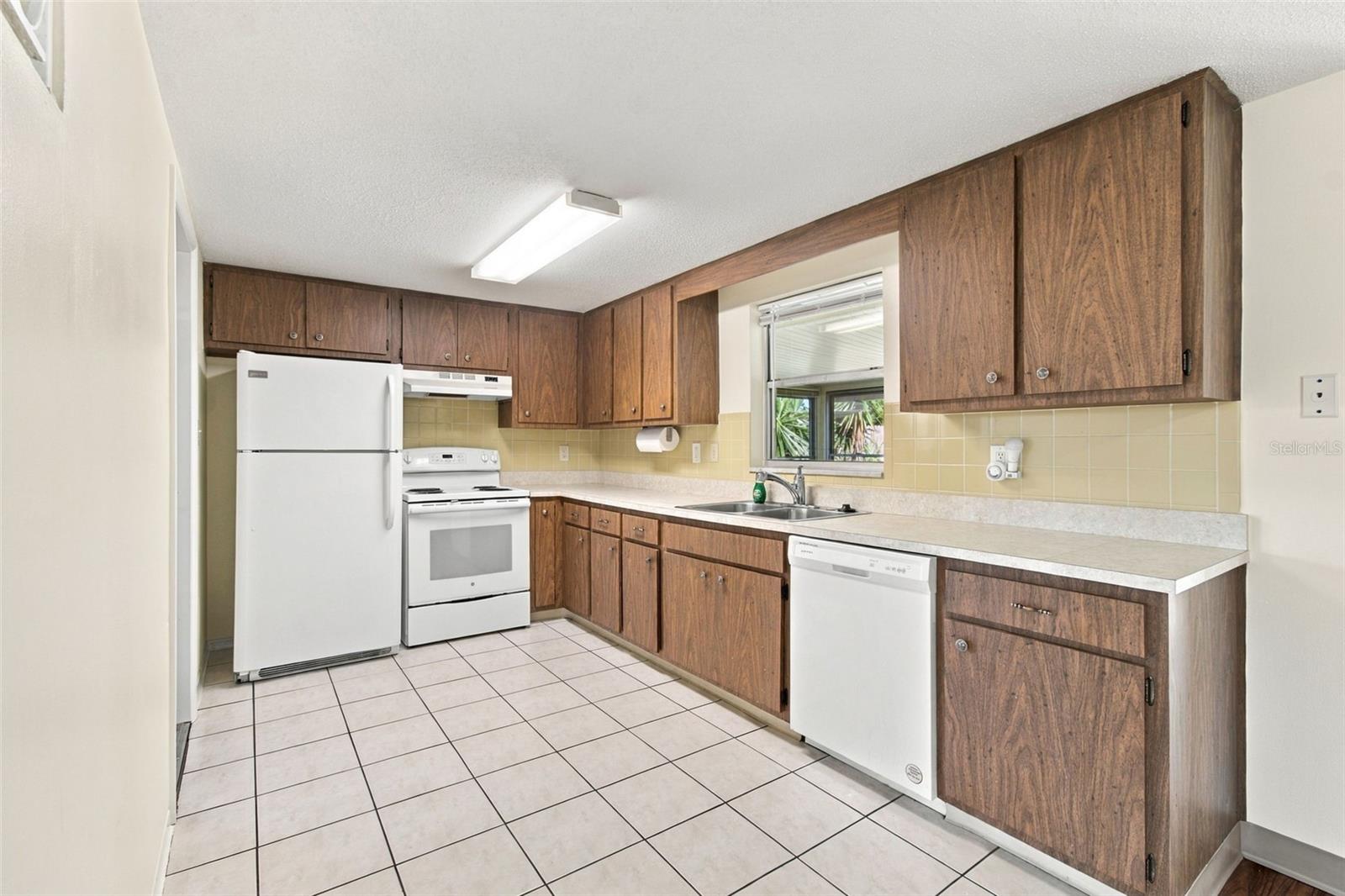 7917 MIMOSA DRIVE, Port Richey, FL 34668