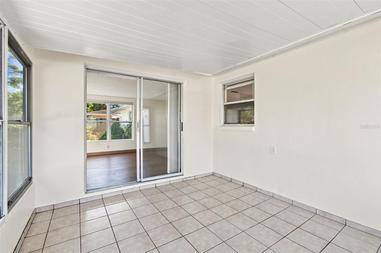 enclosed lanai