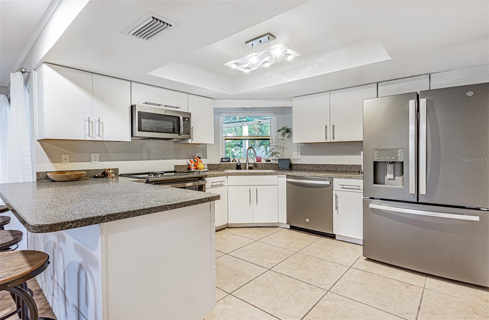 1241 STONY BROOK LANE, Dunedin, FL 34698 1241 STONY BROOK LANE, Dunedin, FL 34698