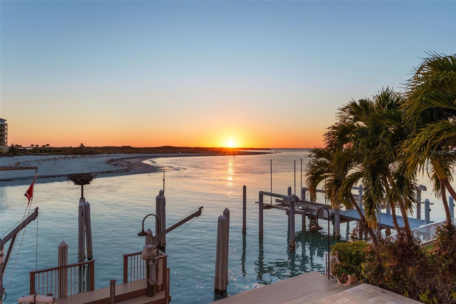 964 MONTE CRISTO BOULEVARD, Tierra Verde, FL 33715