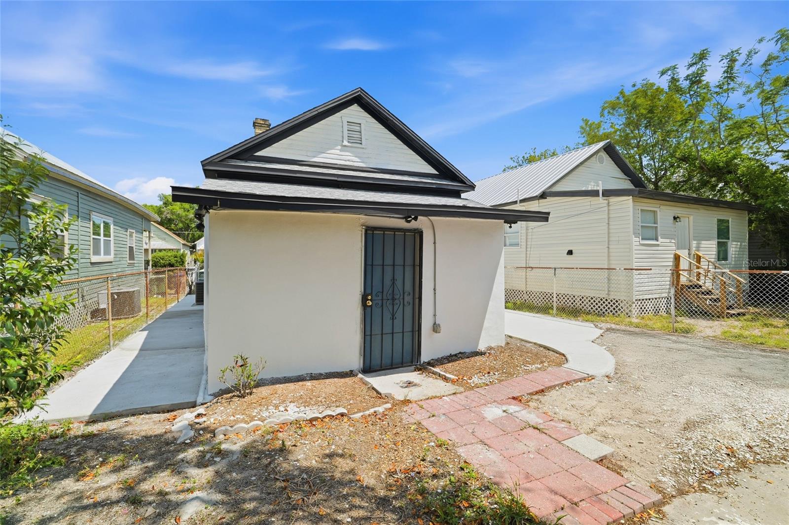 2120 W NASSAU STREET, Tampa, FL 33607