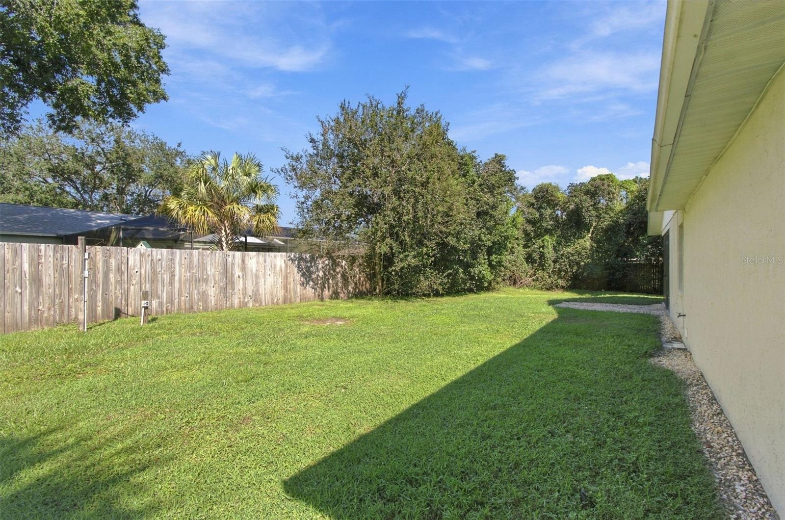 38611 FERM CIRCLE, Zephyrhills, FL 33540