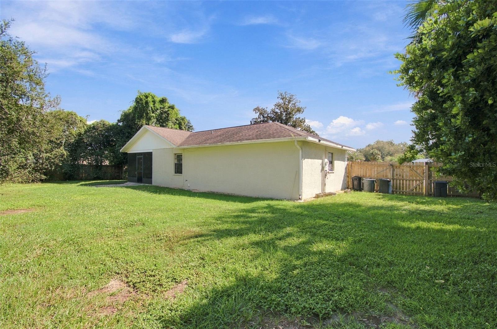 38611 FERM CIRCLE, Zephyrhills, FL 33540