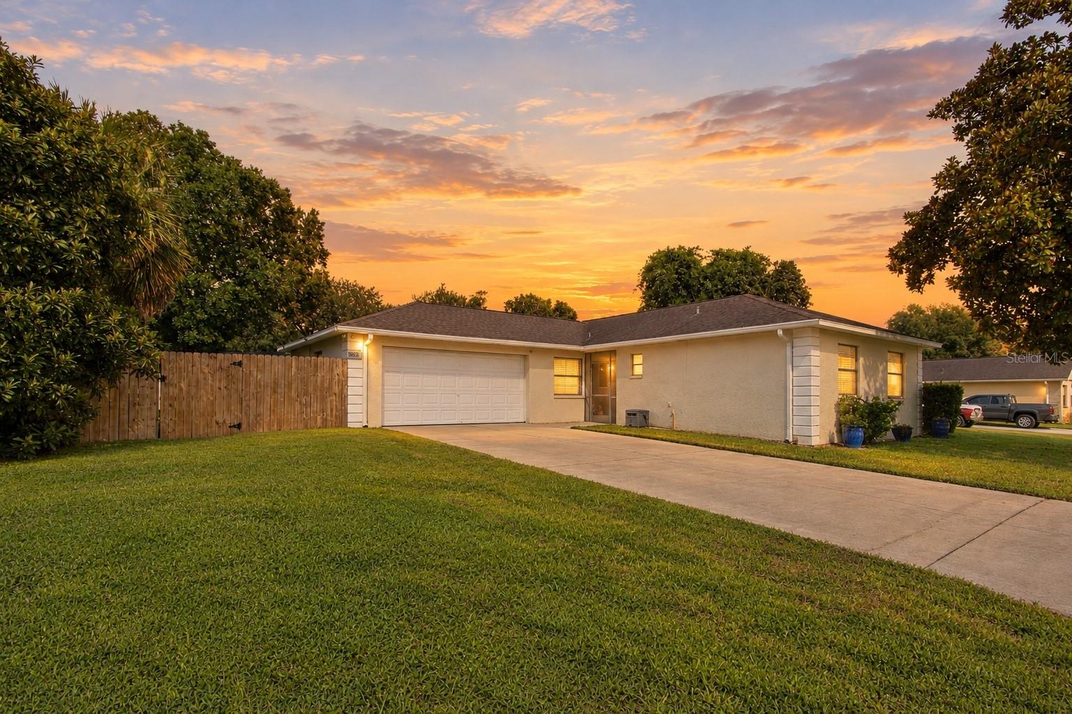 38611 FERM CIRCLE, Zephyrhills, FL 33540