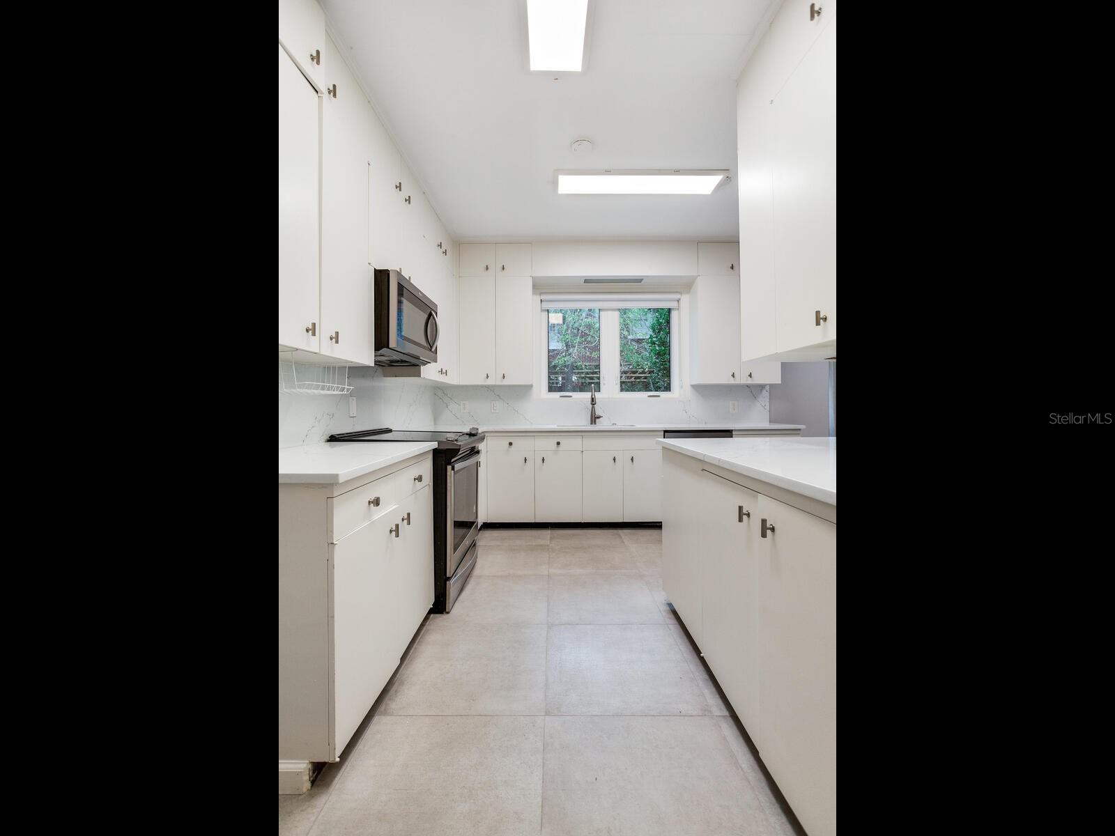 3401 S ALMERIA AVENUE, Tampa, FL 33629