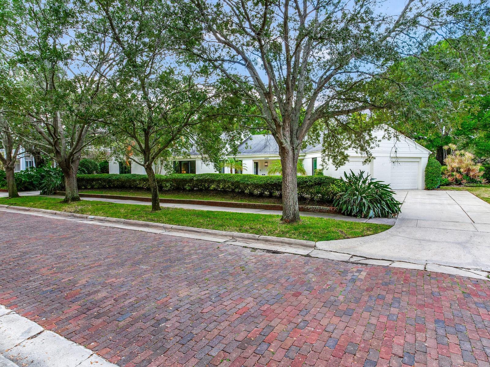 3401 S ALMERIA AVENUE, Tampa, FL 33629