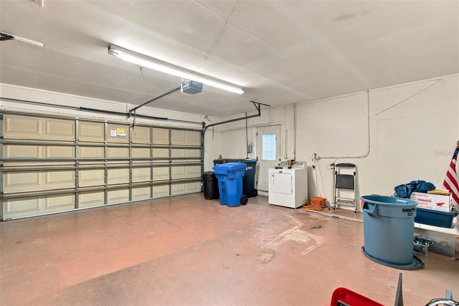105 ASHBROOK DRIVE, Brandon, FL 33511