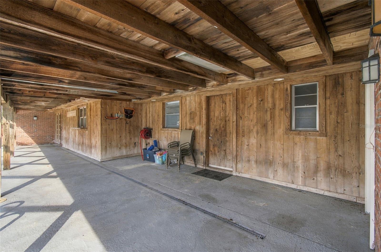 105 ASHBROOK DRIVE, Brandon, FL 33511