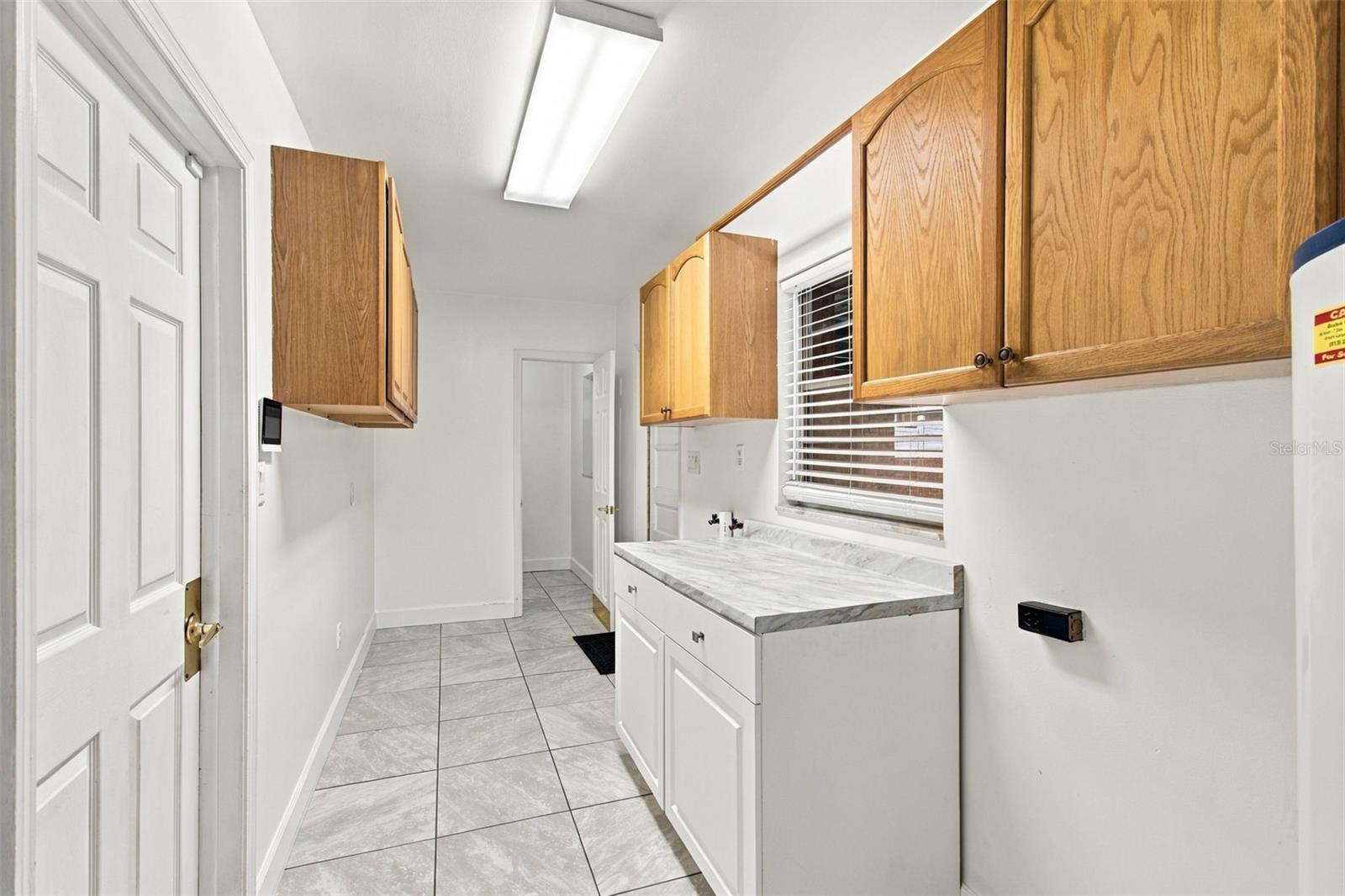 105 ASHBROOK DRIVE, Brandon, FL 33511