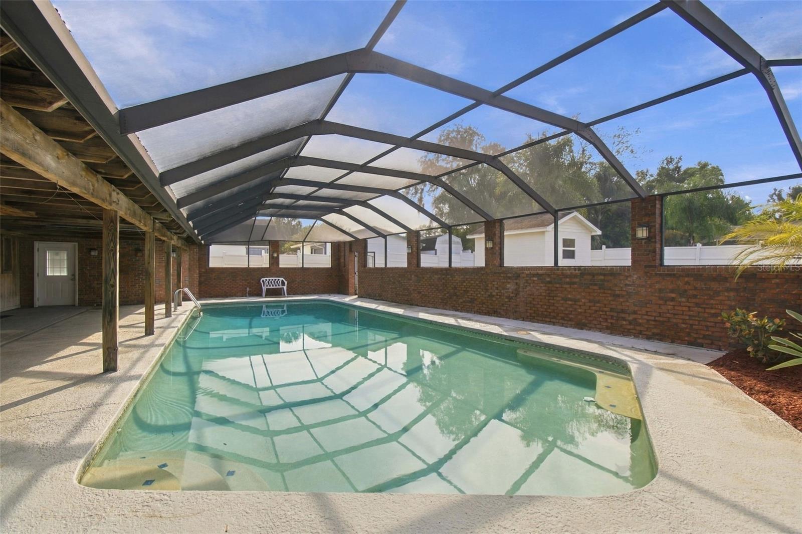 105 ASHBROOK DRIVE, Brandon, FL 33511