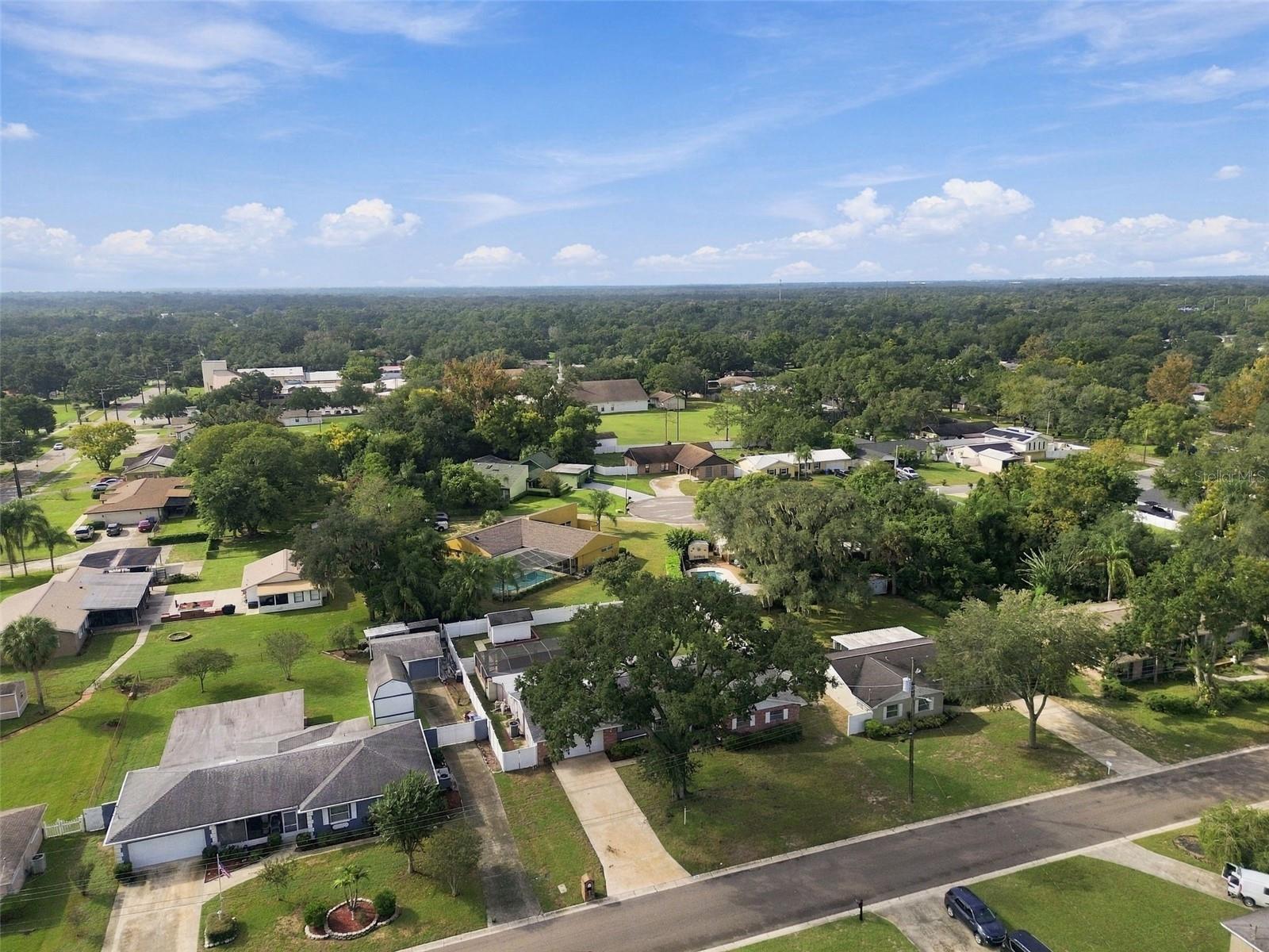 105 ASHBROOK DRIVE, Brandon, FL 33511