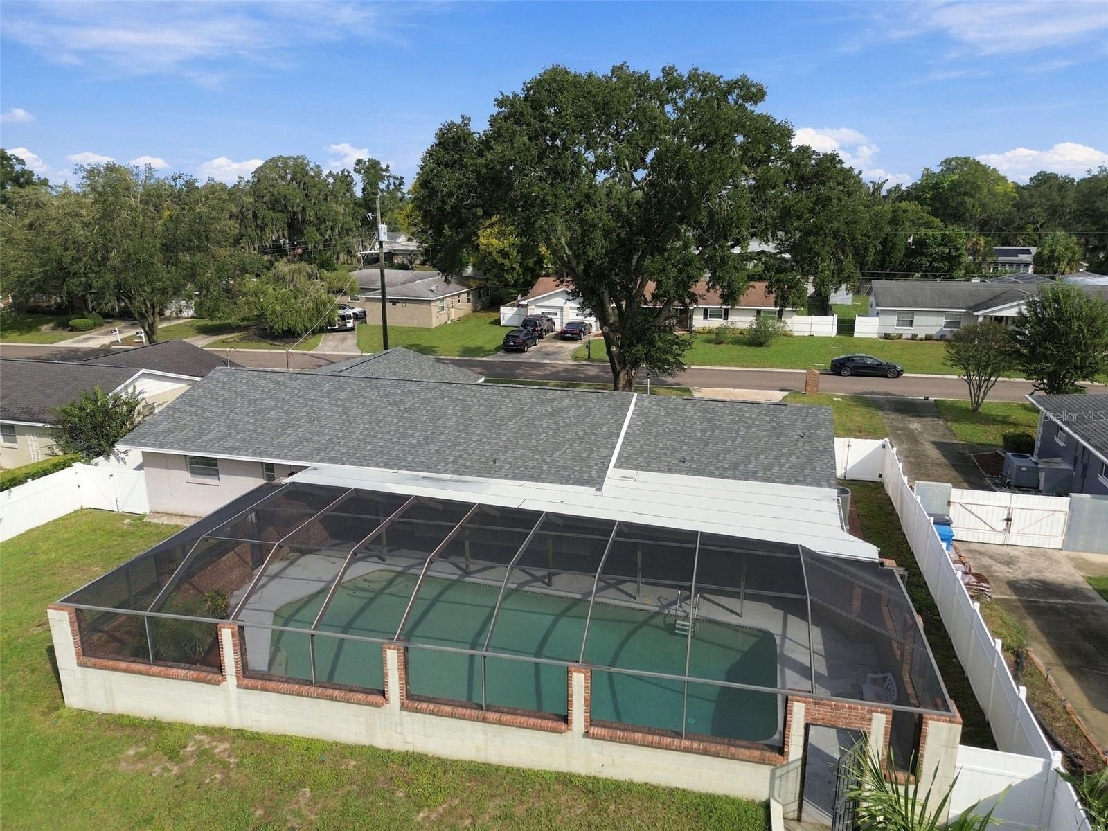 105 ASHBROOK DRIVE, Brandon, FL 33511
