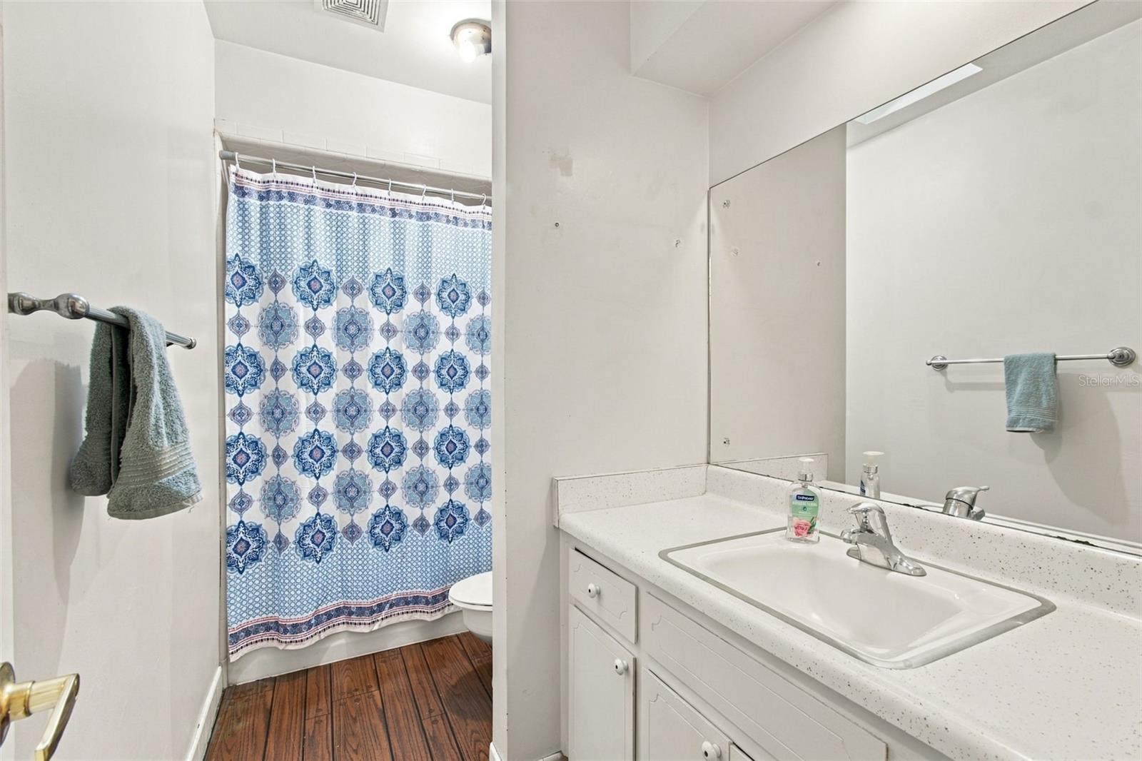 105 ASHBROOK DRIVE, Brandon, FL 33511
