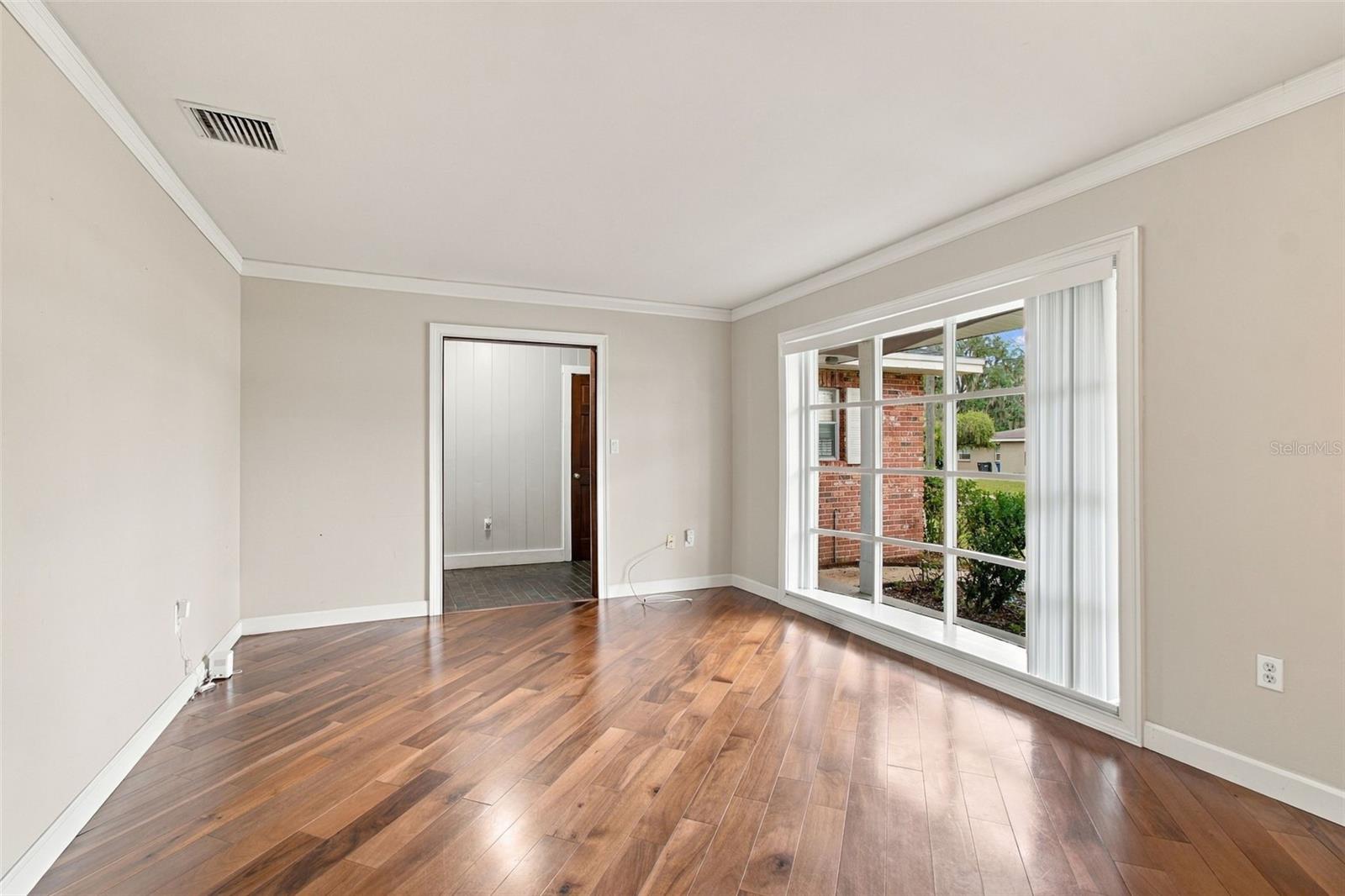 105 ASHBROOK DRIVE, Brandon, FL 33511