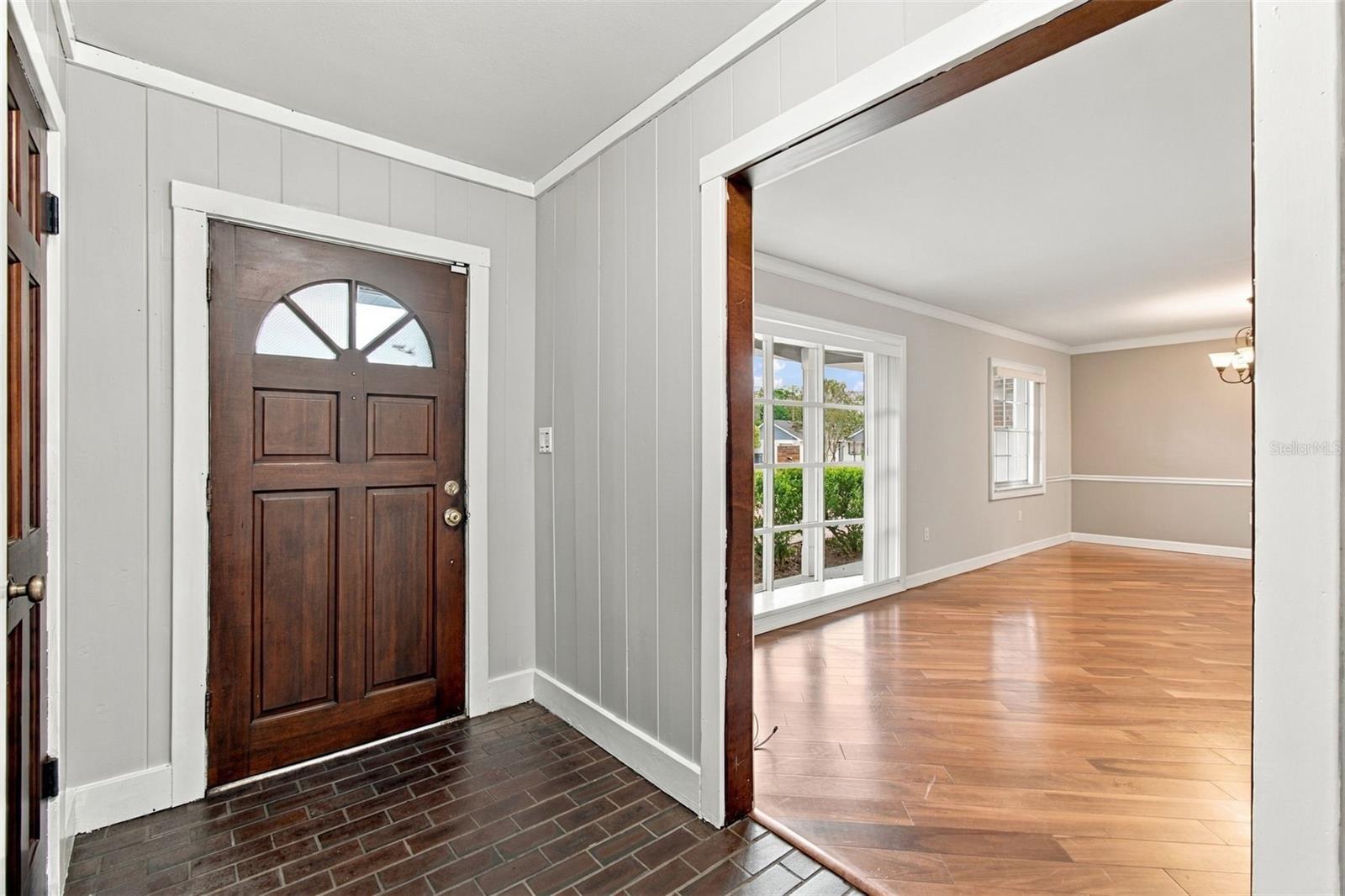 105 ASHBROOK DRIVE, Brandon, FL 33511