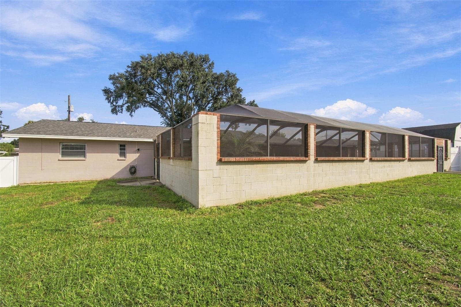 105 ASHBROOK DRIVE, Brandon, FL 33511
