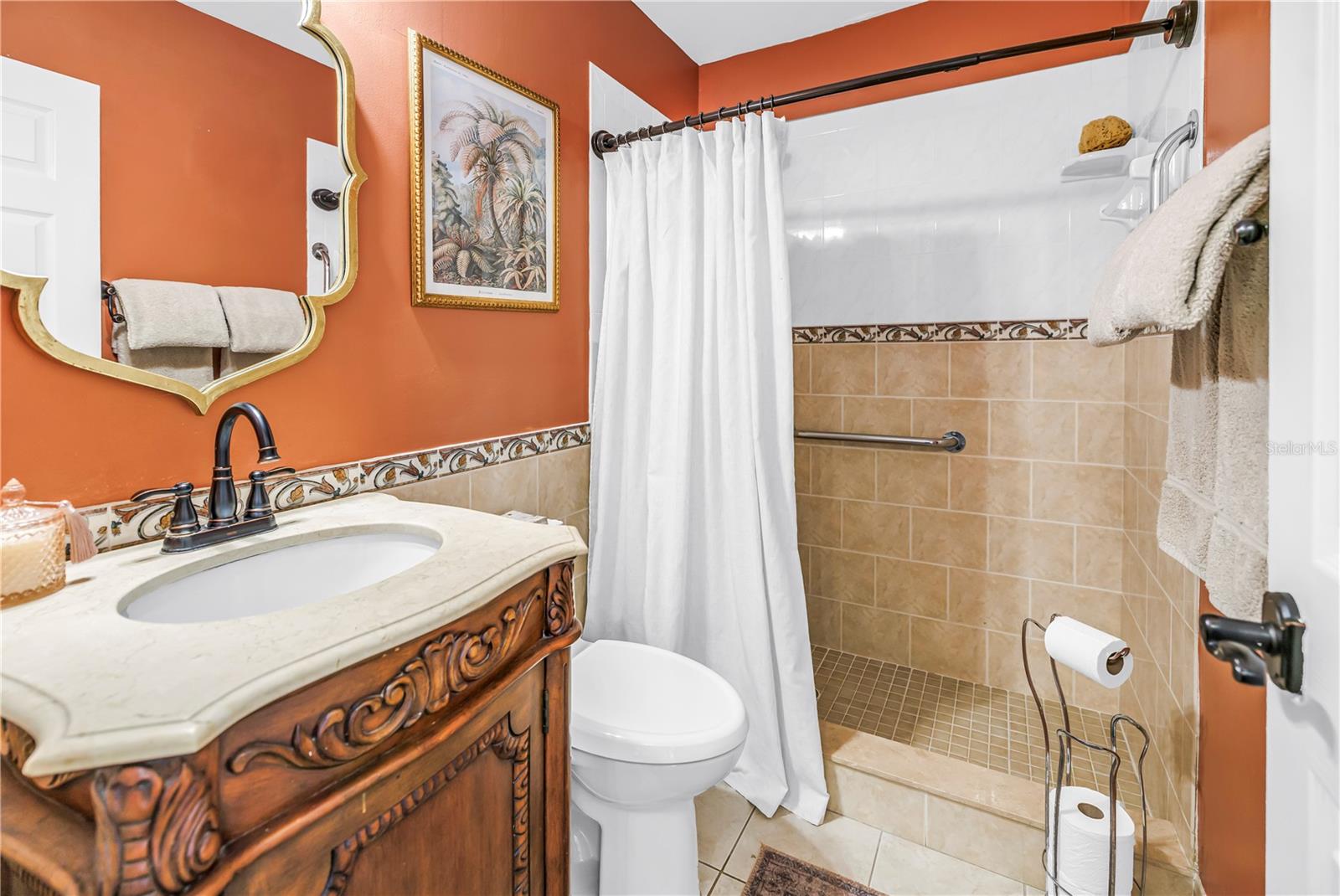 868 GLADES COURT NE, St Petersburg, FL 33702