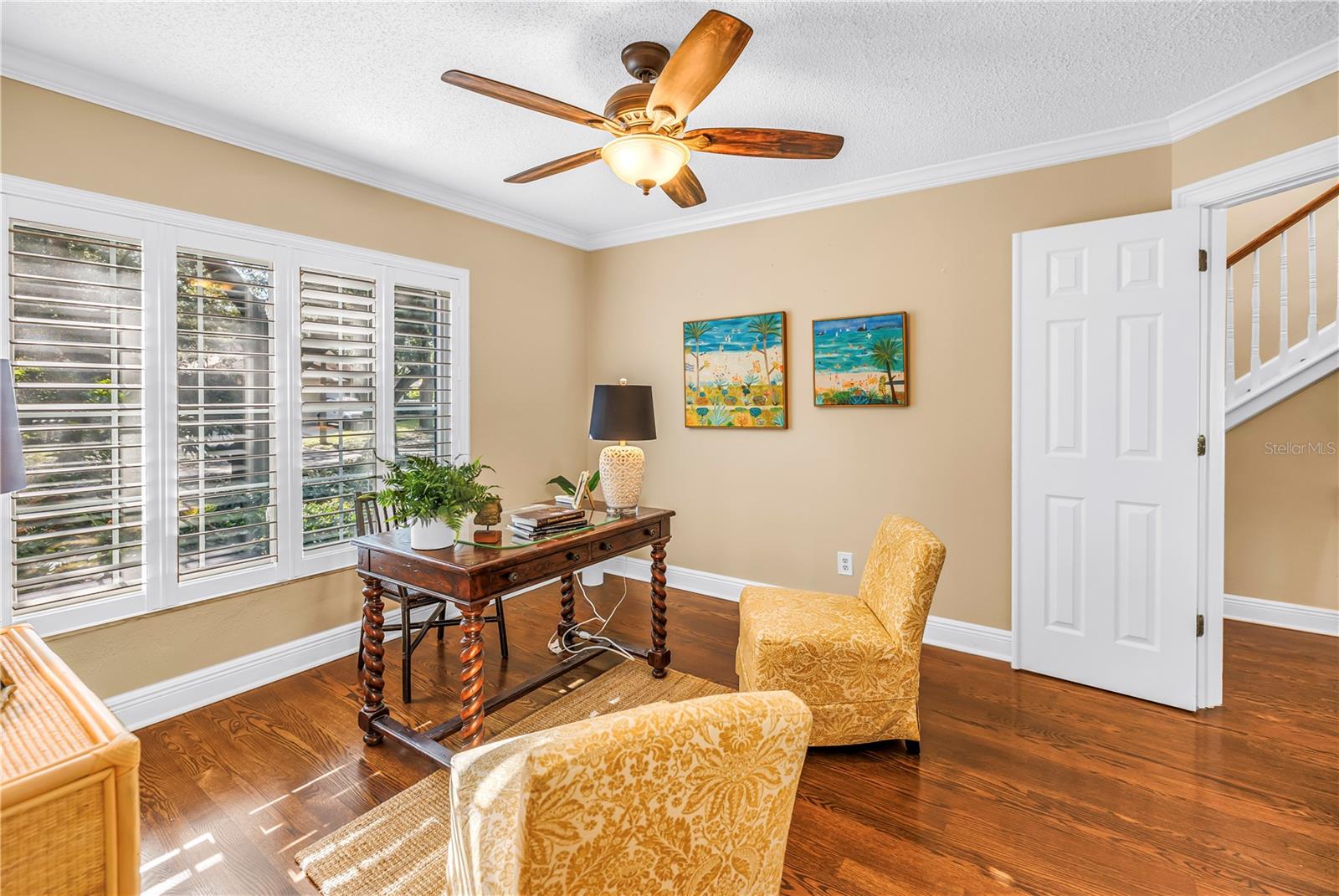 868 GLADES COURT NE, St Petersburg, FL 33702