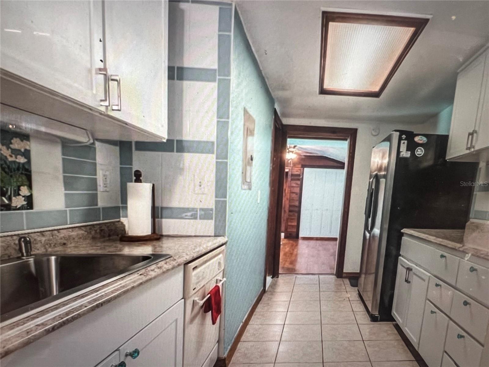 520 GEORGE STREET S, Tarpon Springs, FL 34688
