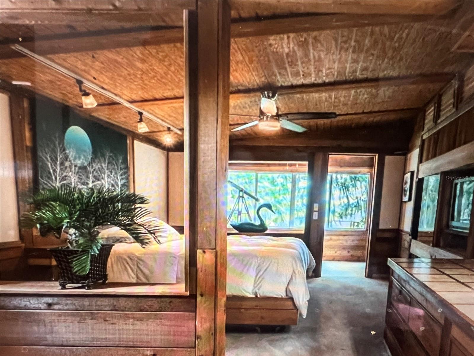 520 GEORGE STREET S, Tarpon Springs, FL 34688