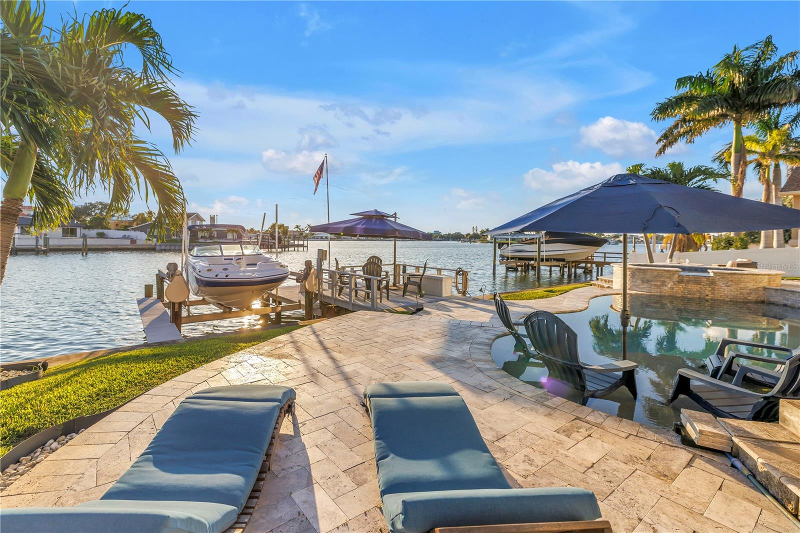 7982 11TH AVENUE S, St Petersburg, FL 33707