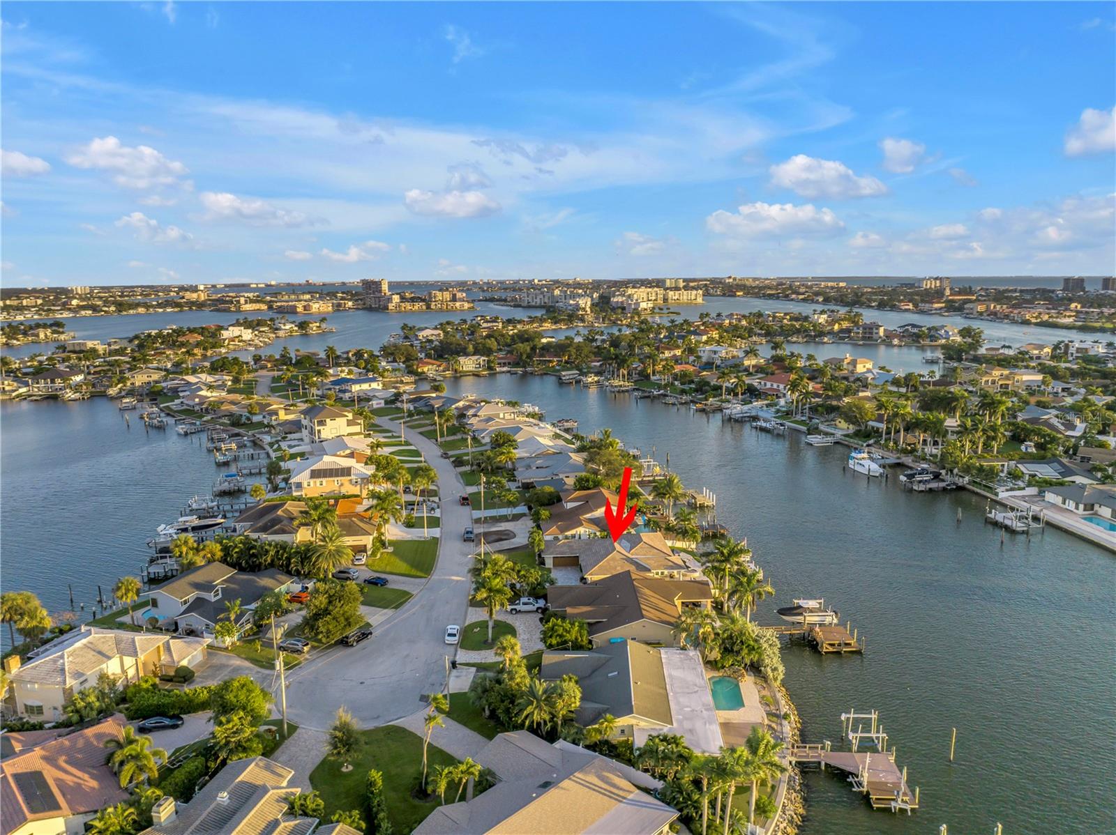 7982 11TH AVENUE S, St Petersburg, FL 33707