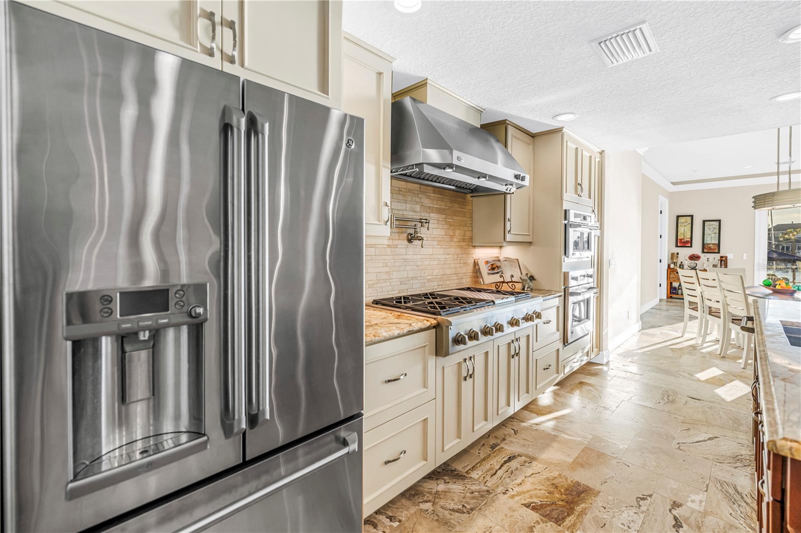 7982 11TH AVENUE S, St Petersburg, FL 33707