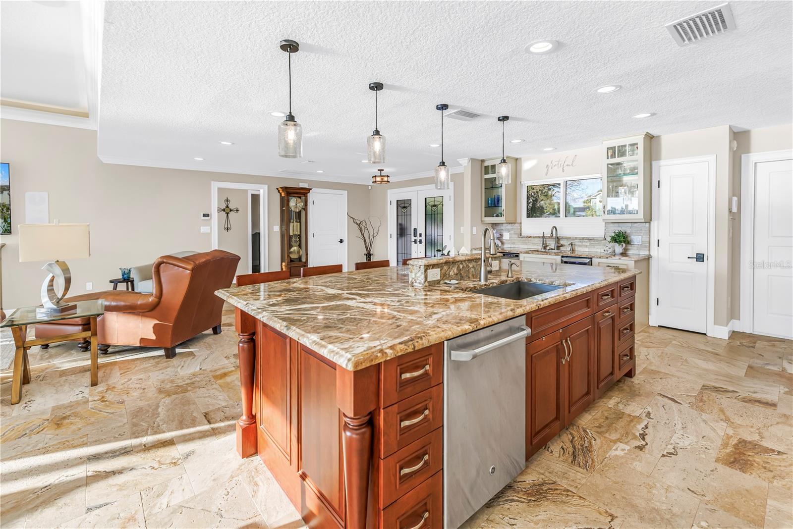 7982 11TH AVENUE S, St Petersburg, FL 33707