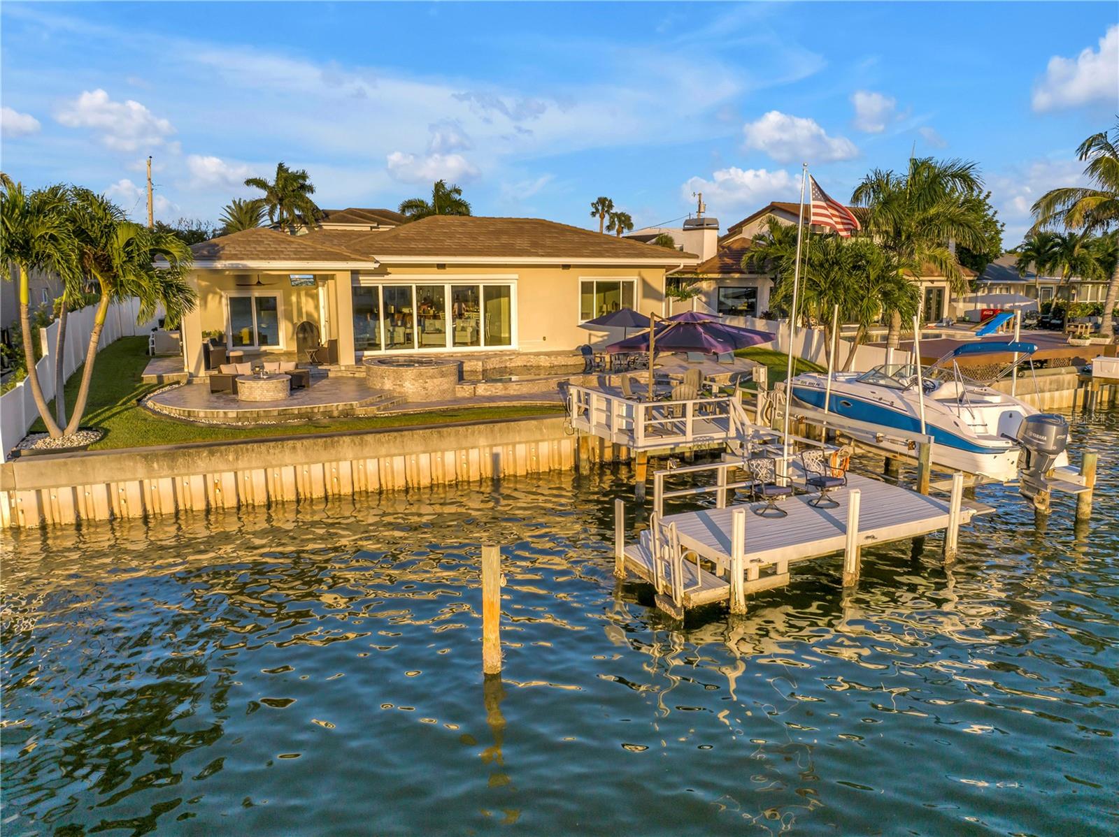 7982 11TH AVENUE S, St Petersburg, FL 33707