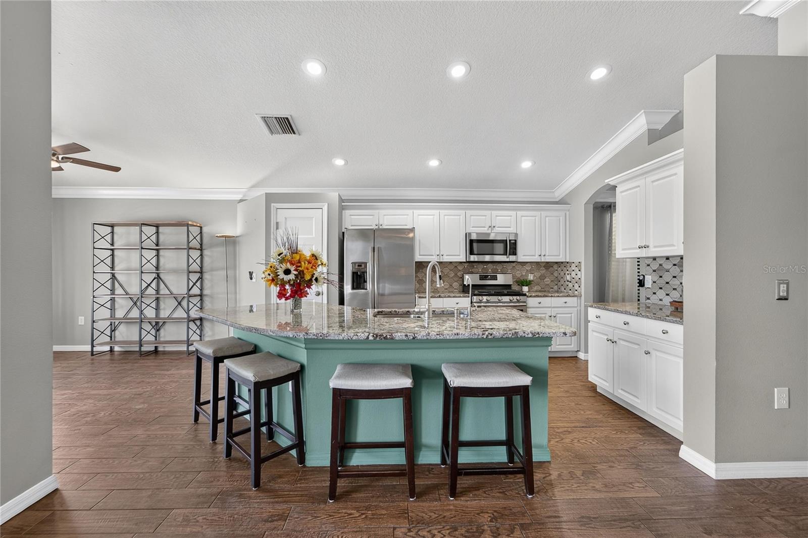 1750 LEYBOURNE LOOP, Wesley Chapel, FL 33543