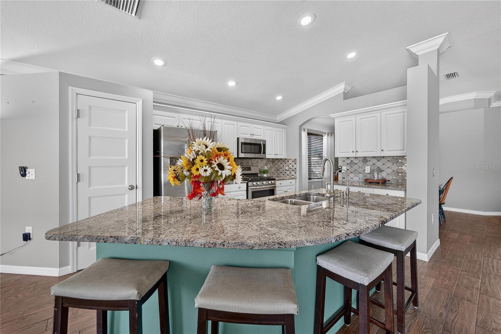 1750 LEYBOURNE LOOP, Wesley Chapel, FL 33543
