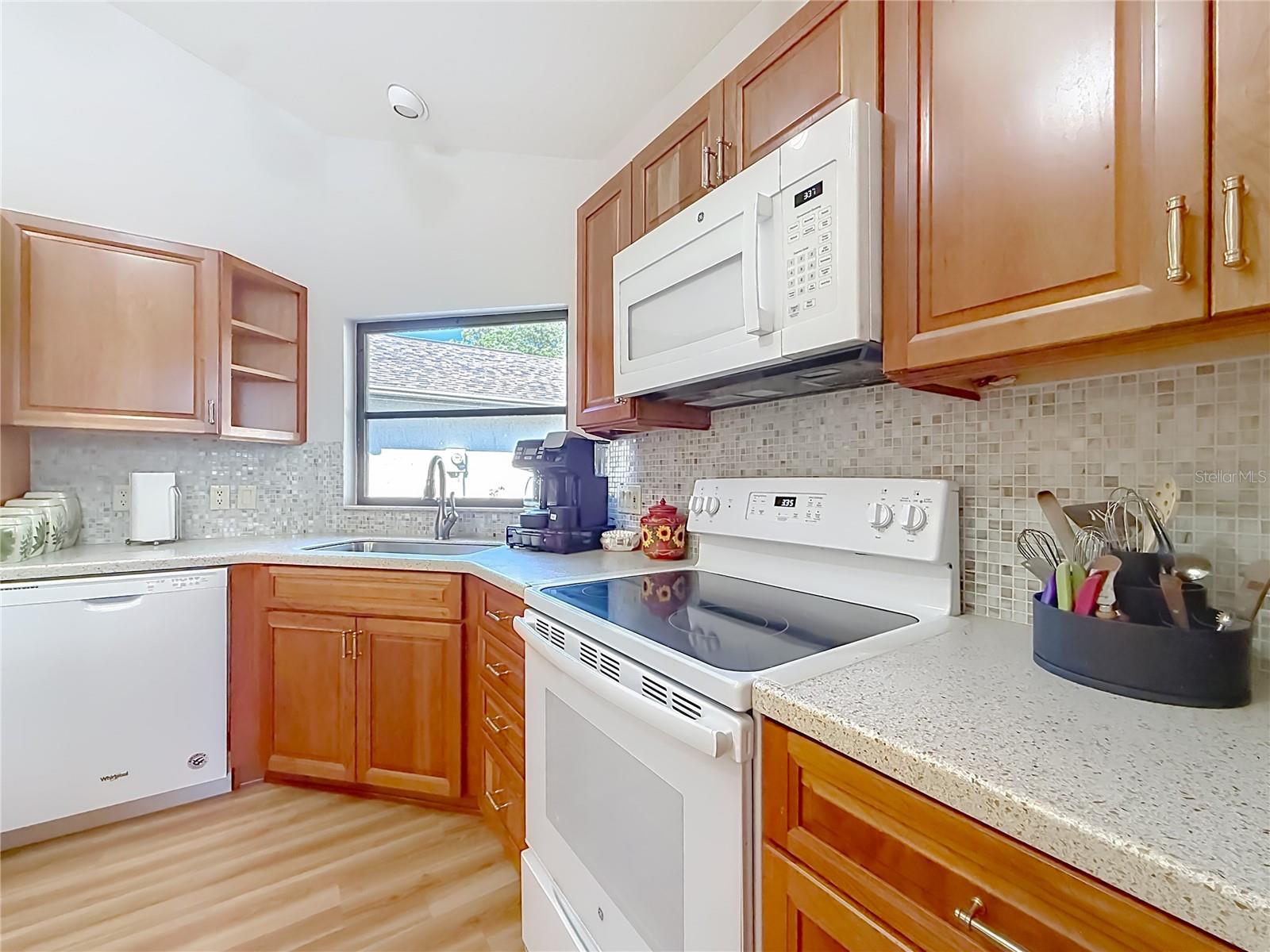 52 S MASTERS DRIVE, Homosassa, FL 34446
